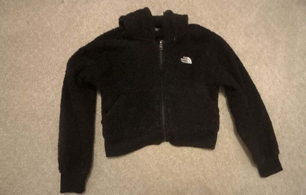 The North Face Black kids medium crop  Full Zip Hooded Fleece Jacket